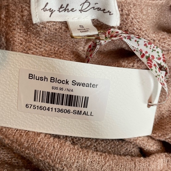 BY the river color block pull over sweater - Picture 13 of 15